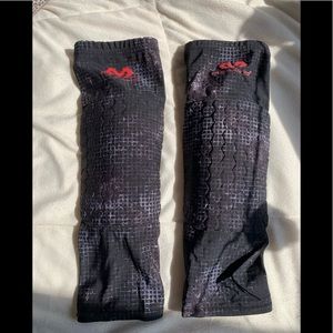 McDavid Basketball Knee Pads